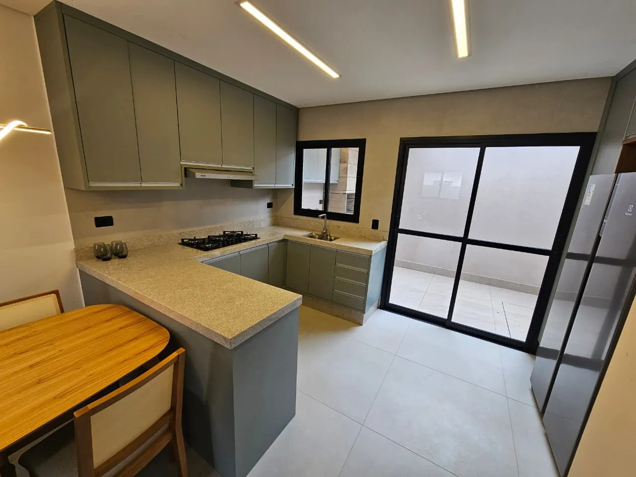 Cozinha planejada — Residencial Lucarini